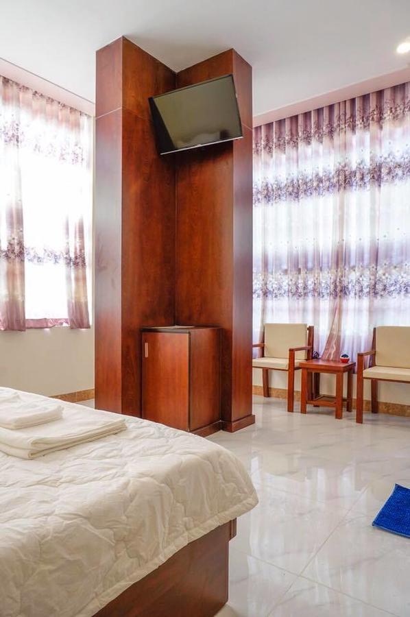 Hotel Tan Phu La Gi Kültér fotó