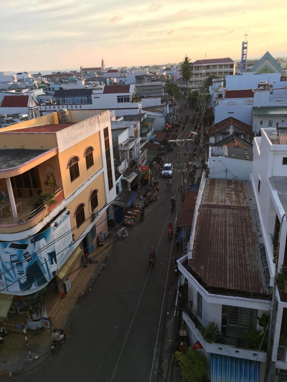 Hotel Tan Phu La Gi Kültér fotó